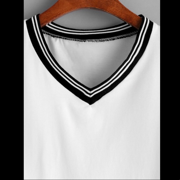 ❗️1 L LEFT ❗️Contrast White T - Picture 3 of 5